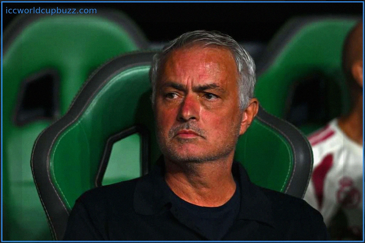 'It’s his show’ – Barcelona star responds to José Mourinho’s post-derby antics