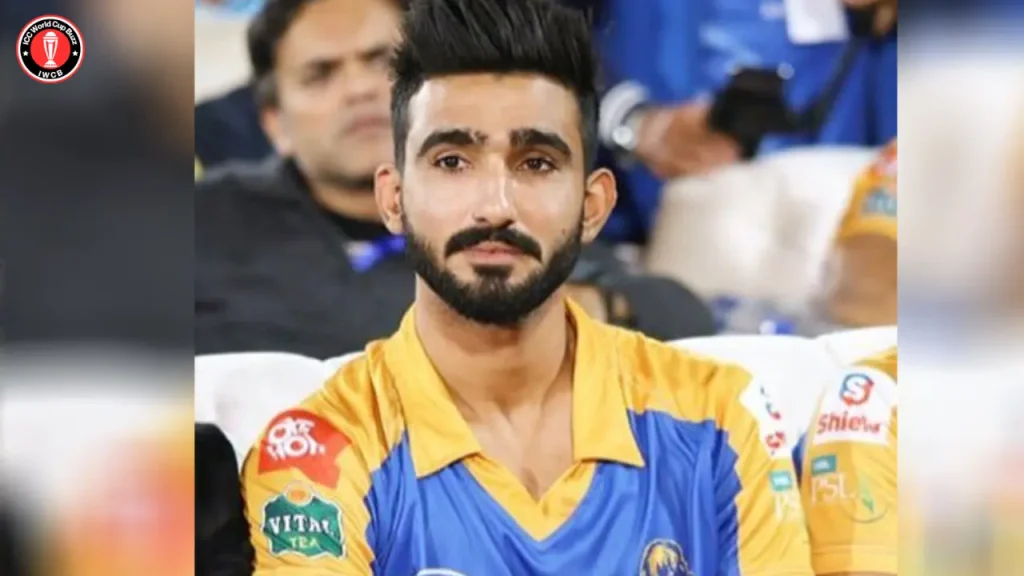 Choose Usama Mir over Shadab Khan to play in World Cup 2023 matches